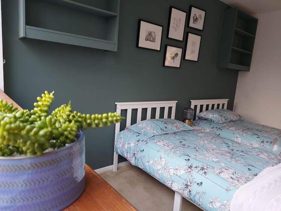 2 Bed Flat, Bounds Green, Piccadilly Line, London N11 Exterior foto