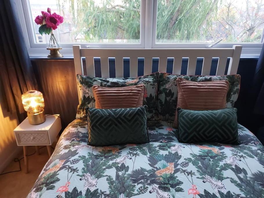 2 Bed Flat, Bounds Green, Piccadilly Line, London N11 Exterior foto